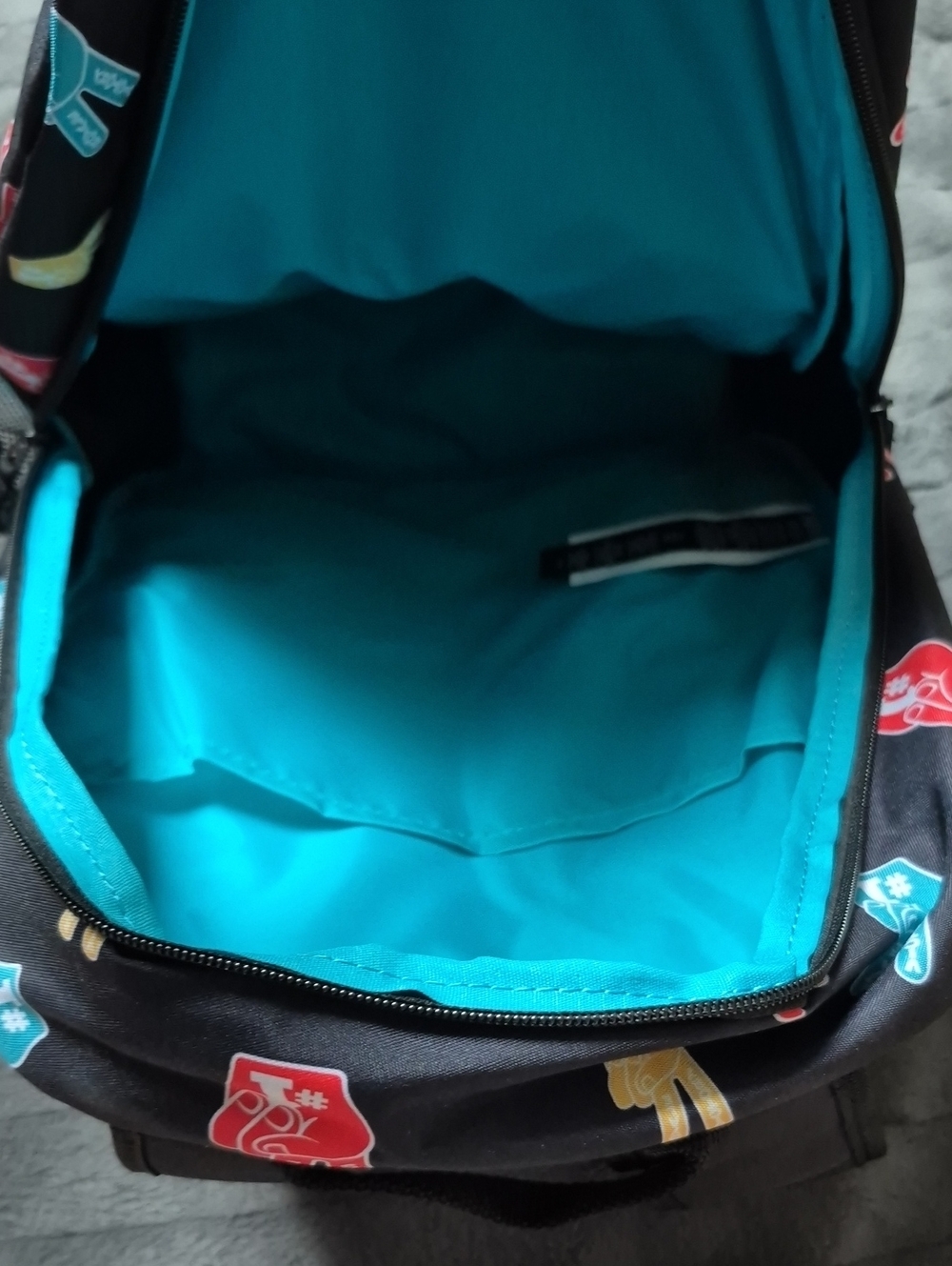Fortnite Signify Teal Backpack W Waterbottle Pocket & Laptop Sleeve, New W Tags - Picture 9 of 15